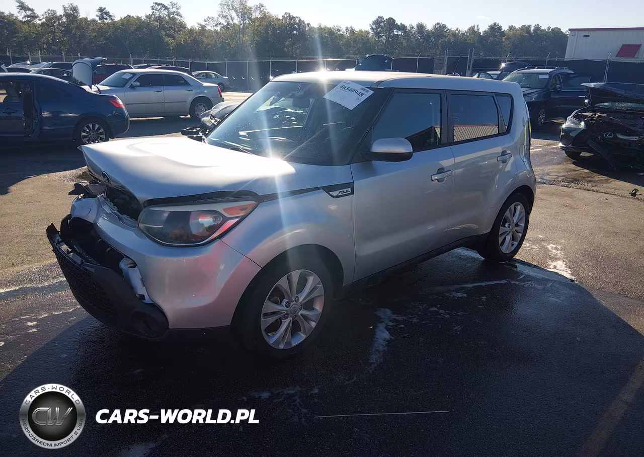 2015 Kia Soul + VIN:KNDJP3A51F7811785 - 2