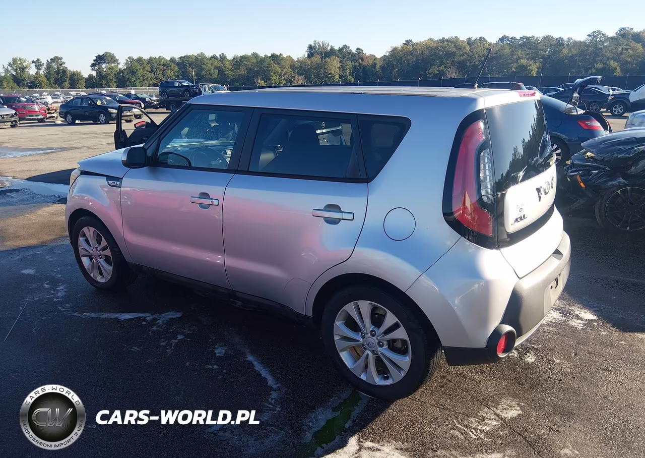 2015 Kia Soul + VIN:KNDJP3A51F7811785 - 3