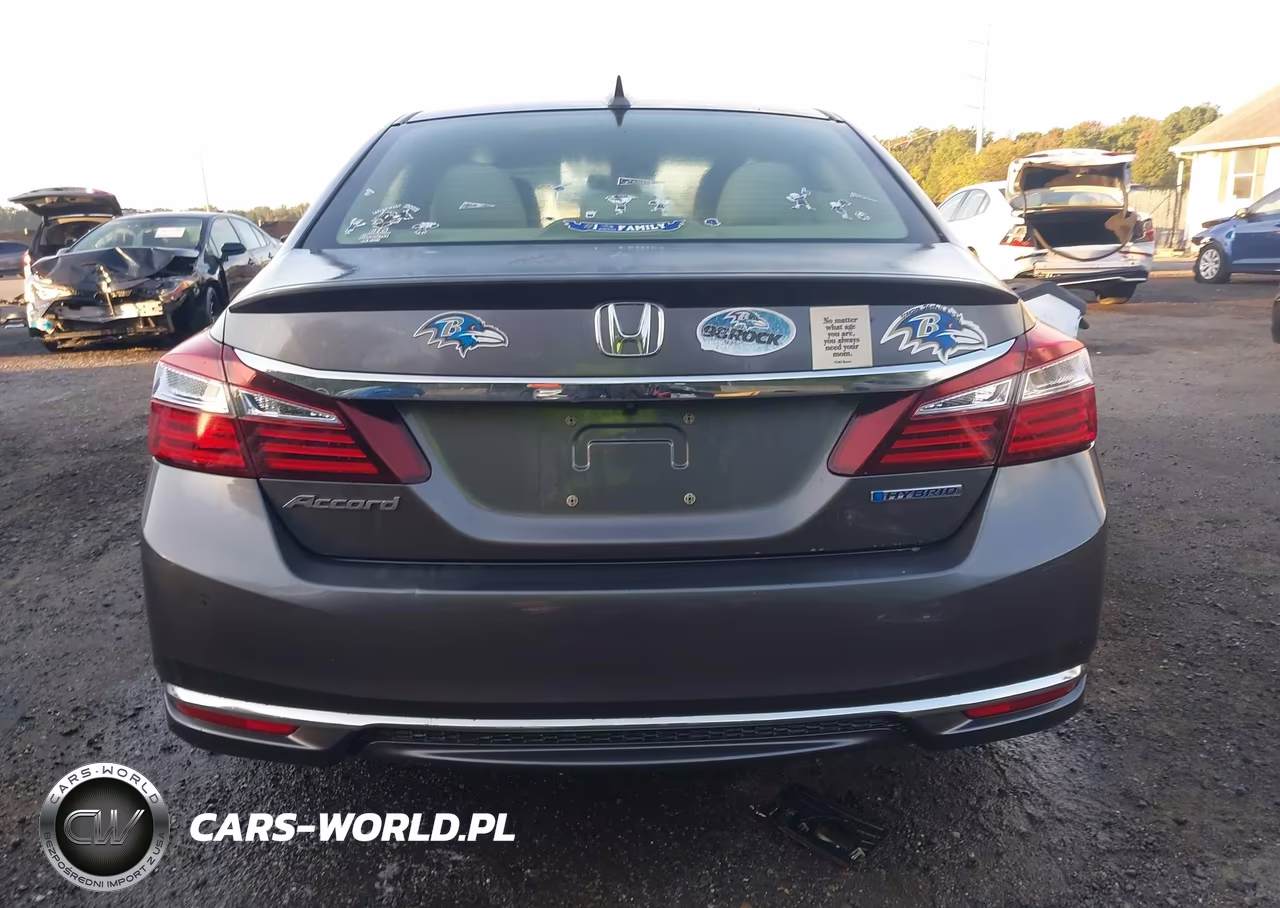 2017 Honda Accord Hybrid VIN:JHMCR6F36HC001069 - 17