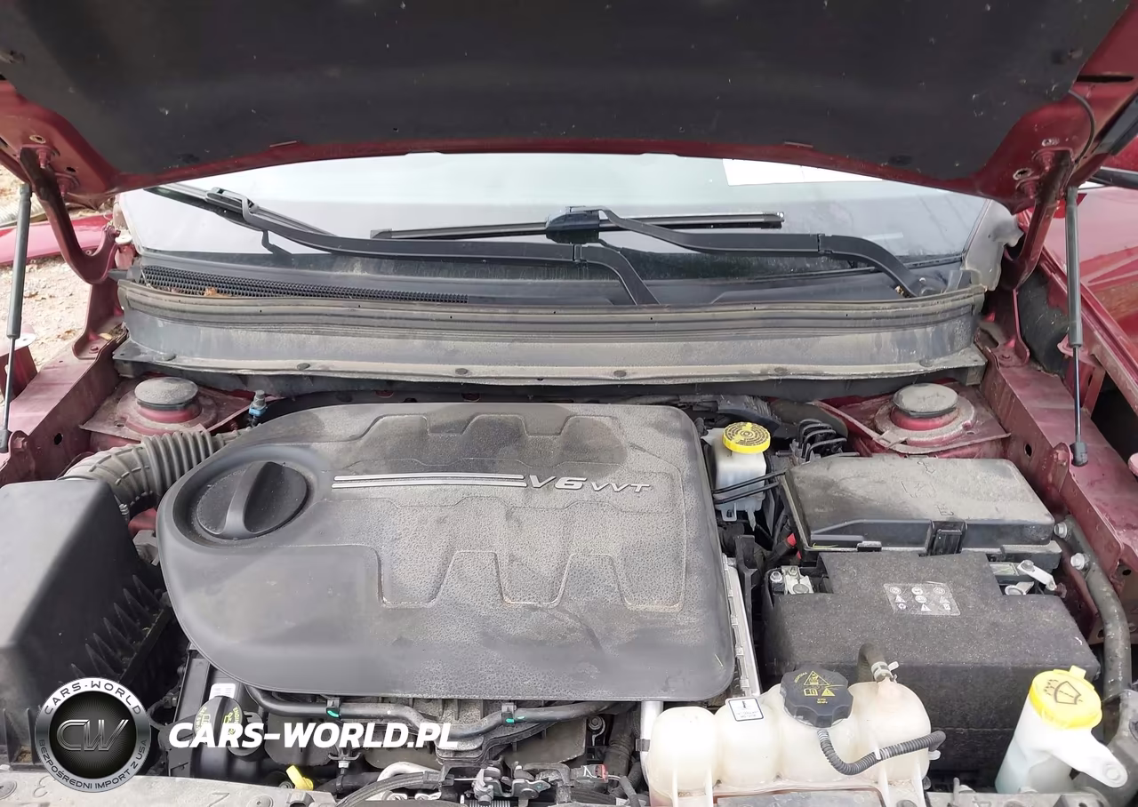 2019 Jeep Cherokee Latitude Plus 4X4 VIN:1C4PJMLX1KD106707 - 10