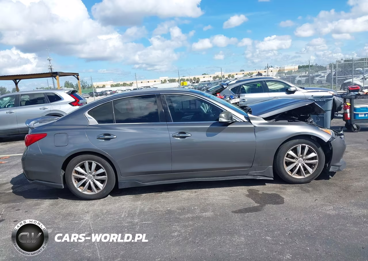 2015 Infiniti Q50 Premium VIN:JN1BV7AP0FM339974 - 13