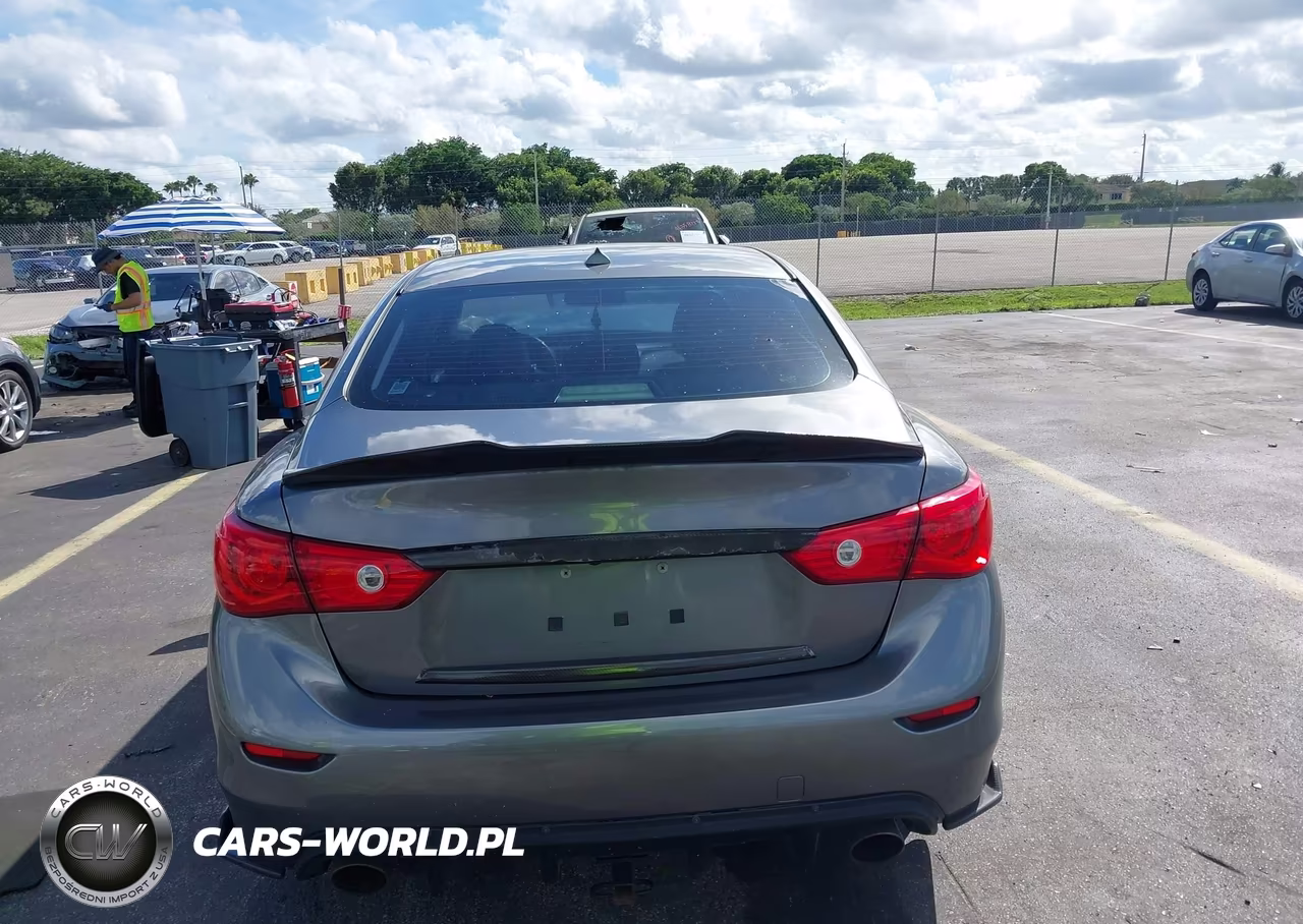 2015 Infiniti Q50 Premium VIN:JN1BV7AP0FM339974 - 16