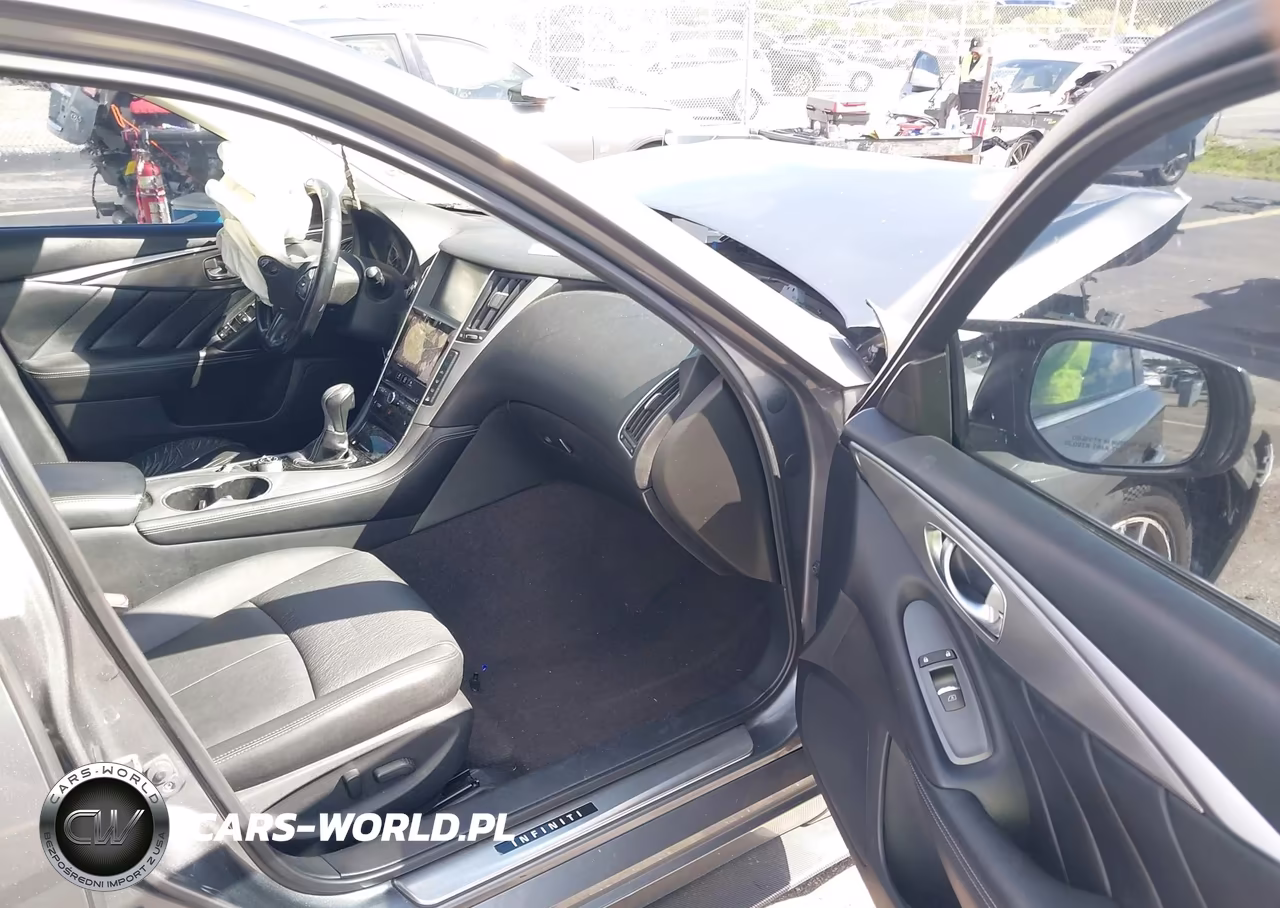 2015 Infiniti Q50 Premium VIN:JN1BV7AP0FM339974 - 5