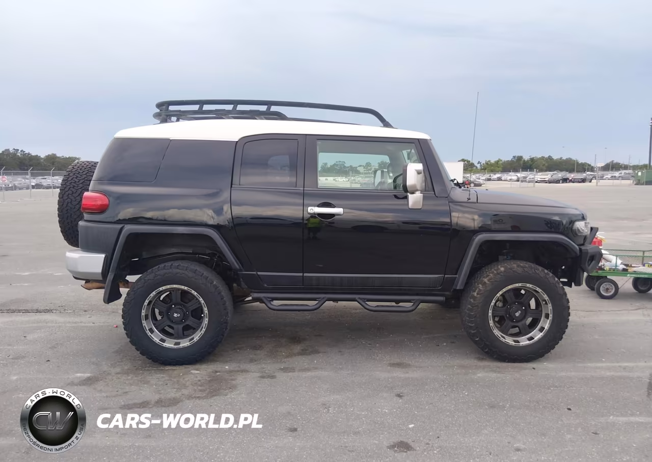 2008 Toyota Fj Cruiser VIN:JTEBU11F68K043632 - 13