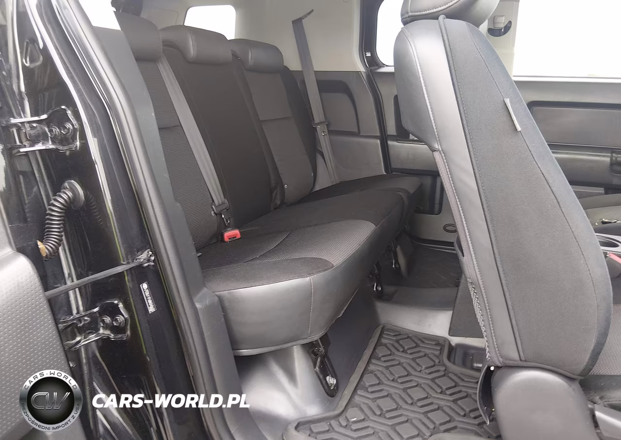 2008 Toyota Fj Cruiser VIN:JTEBU11F68K043632 - 8