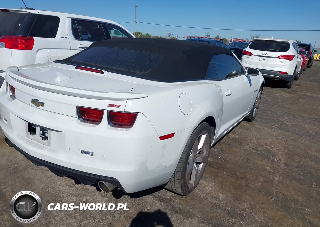 2011 Chevrolet Camaro 2Ss VIN:2G1FT3DW7B9204085 - 4