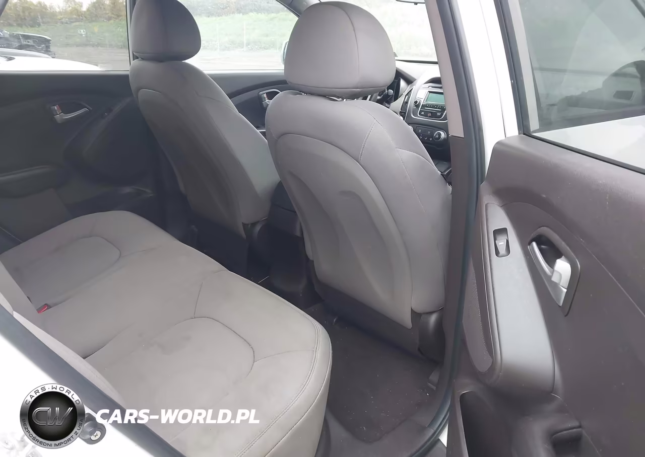 2012 Hyundai Tucson Gl VIN:KM8JT3AB1CU489692 - 8