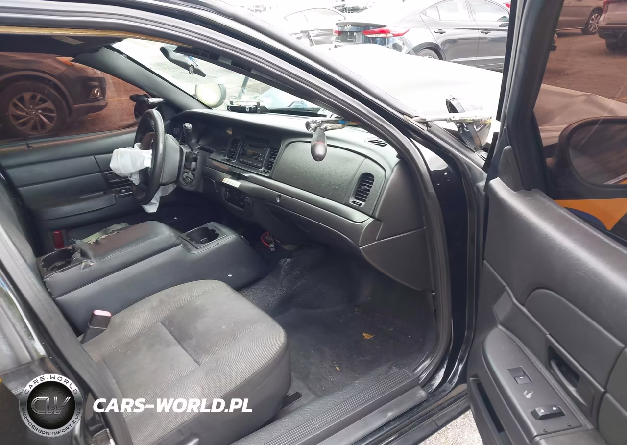 2011 Ford Crown Victoria Police Interceptor VIN:2FABP7BV5BX143607 - 5