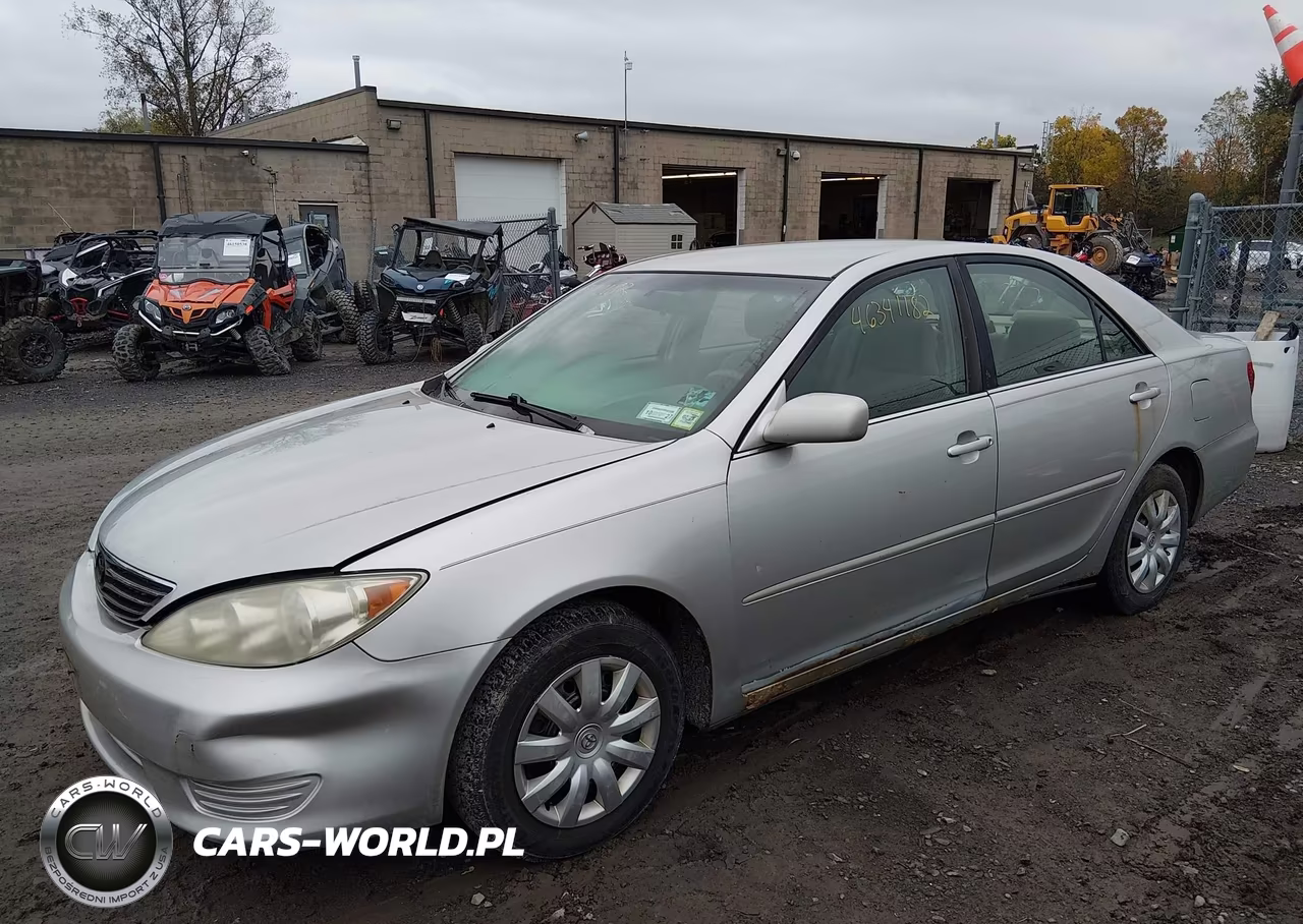 2005 Toyota Camry Le VIN:4T1BE32K25U625831 - 2