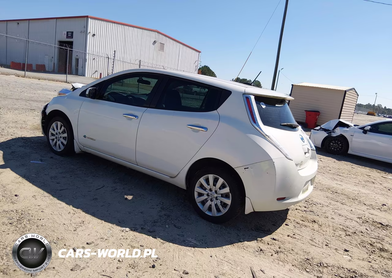 2015 Nissan Leaf S VIN:1N4AZ0CP1FC302042 - 3