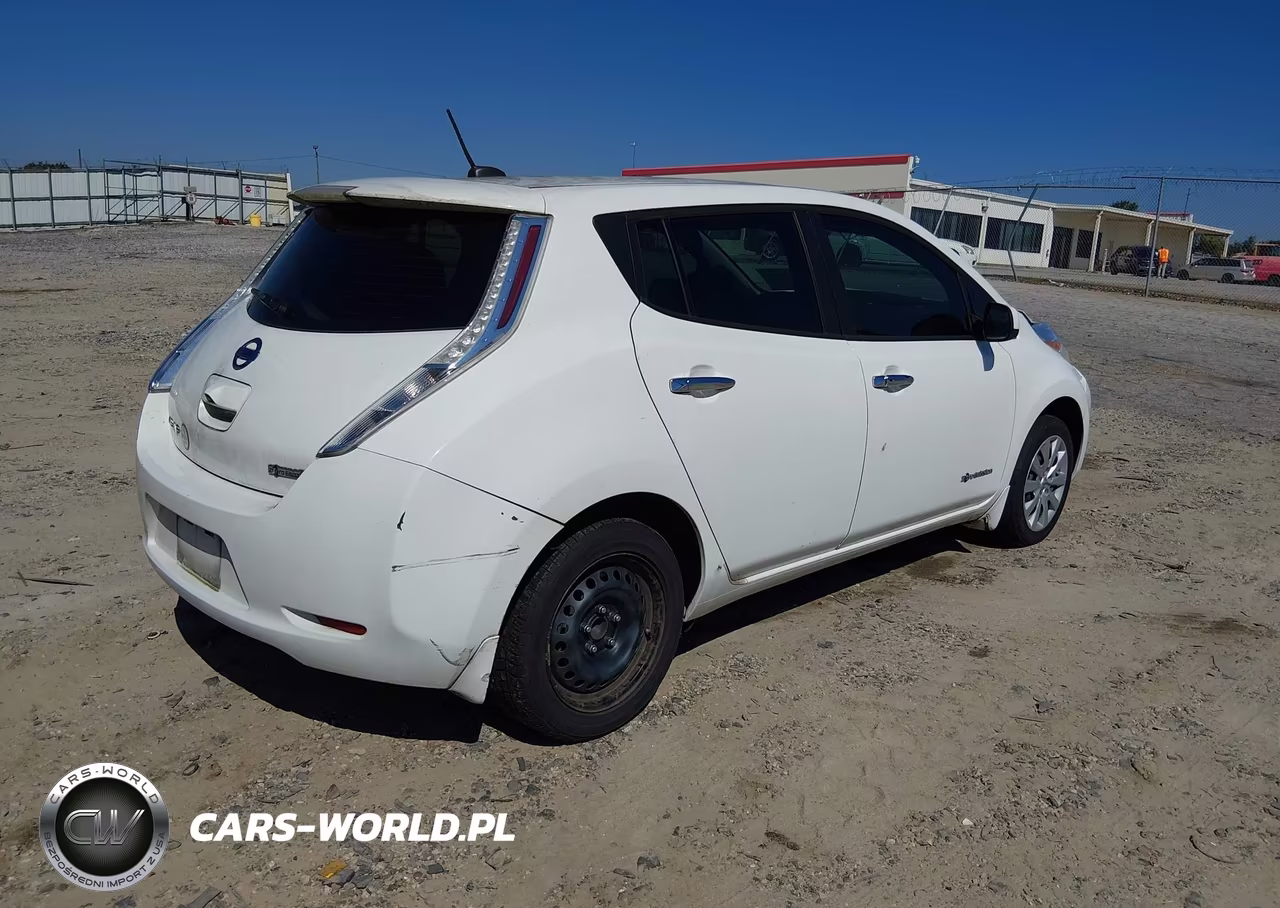 2015 Nissan Leaf S VIN:1N4AZ0CP1FC302042 - 4