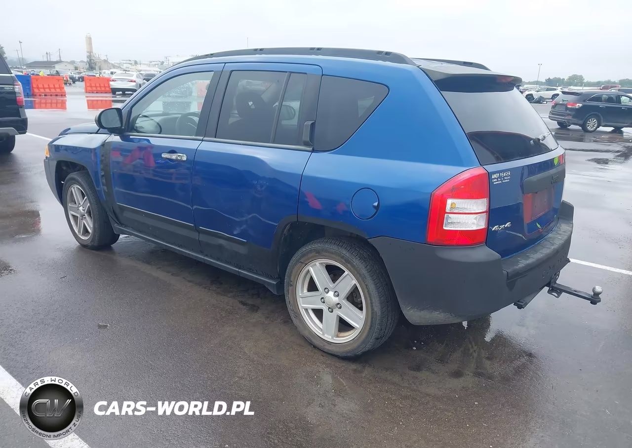 2009 Jeep Compass Sport VIN:1J4FF47BX9D133503 - 3