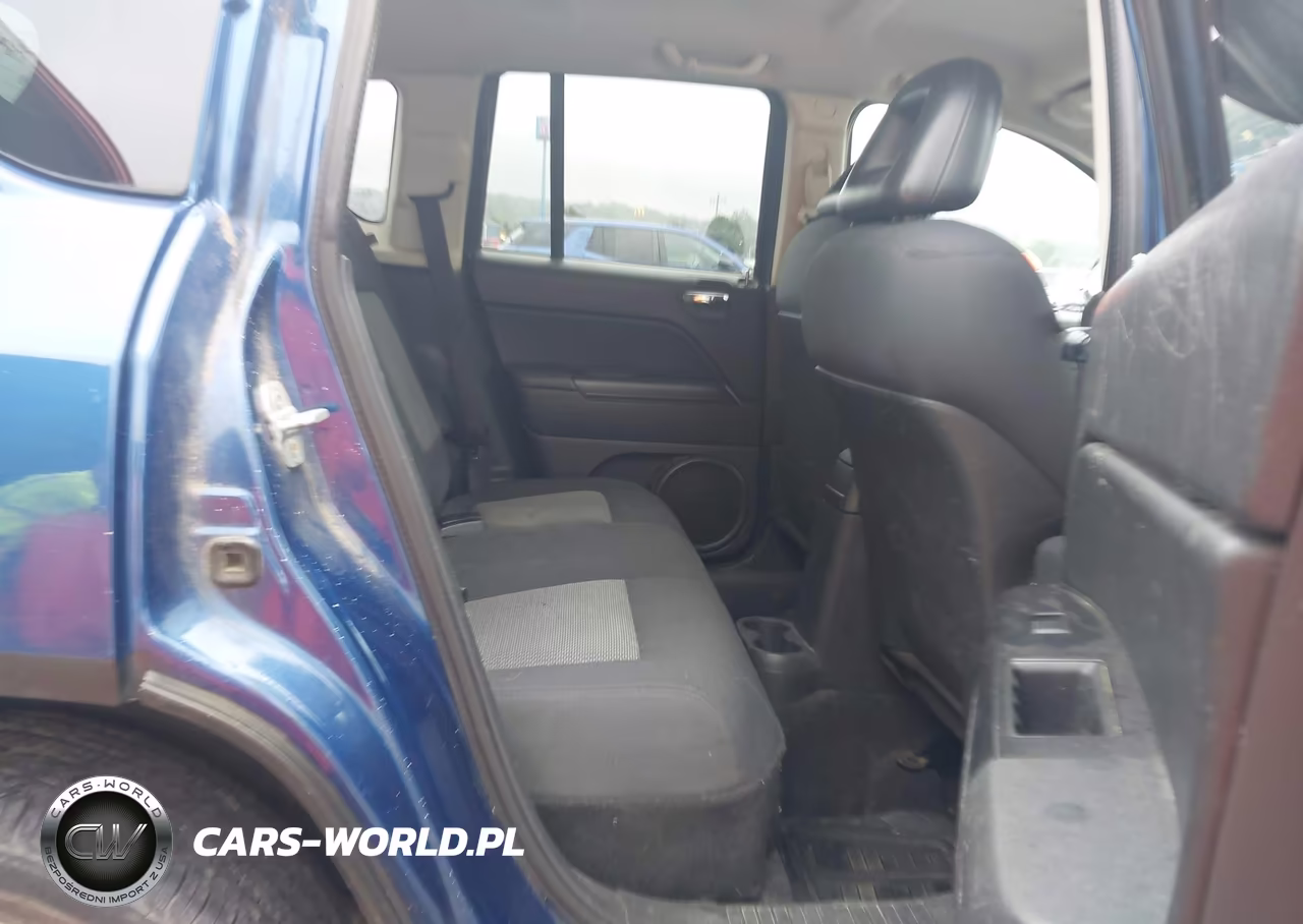 2009 Jeep Compass Sport VIN:1J4FF47BX9D133503 - 8