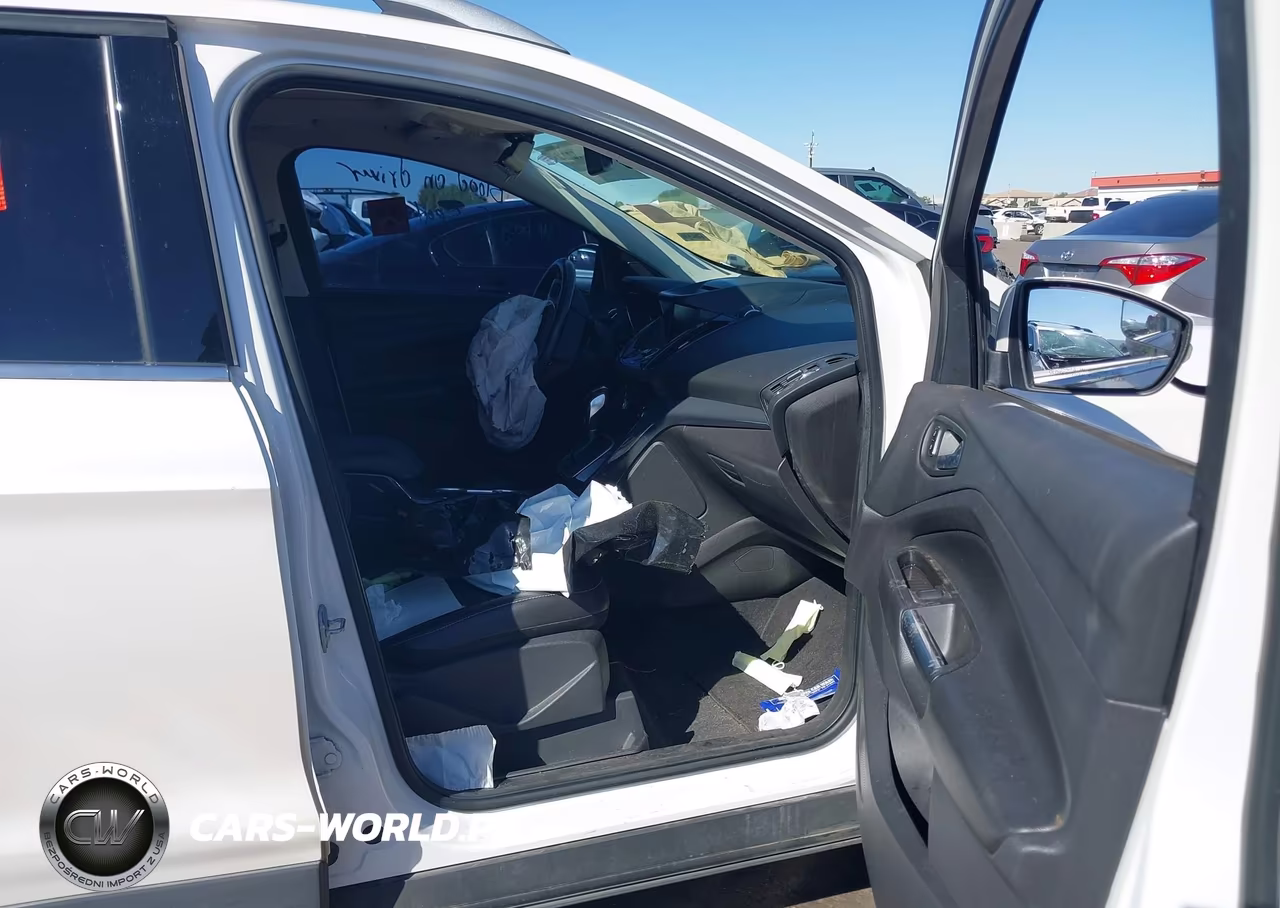 2014 Ford Escape Titanium VIN:1FMCU0J94EUA07723 - 5