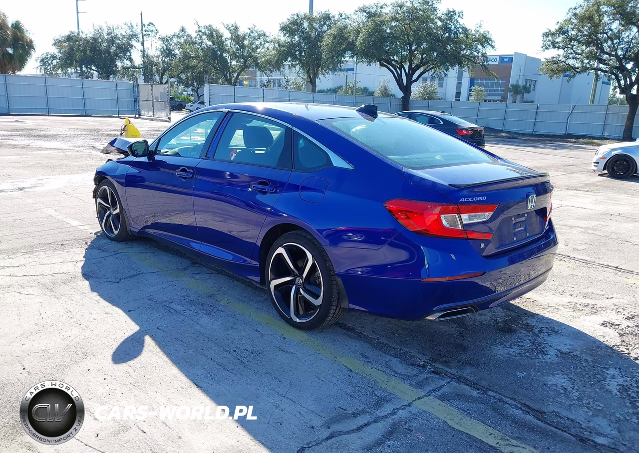 2022 Honda Accord Sport VIN:1HGCV1F33NA083657 - 3