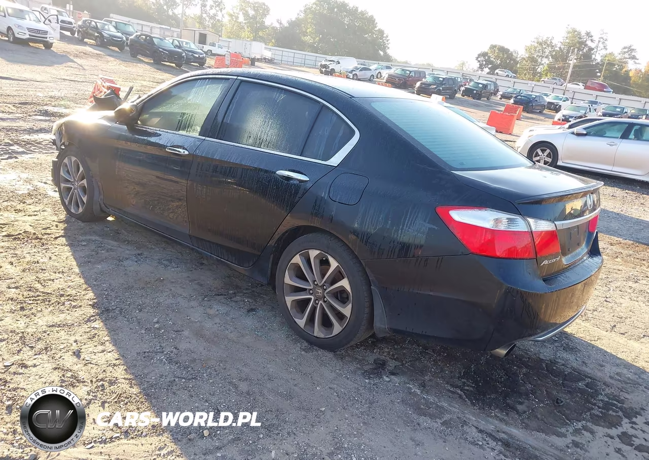2015 Honda Accord Sport VIN:1HGCR2F57FA170555 - 3