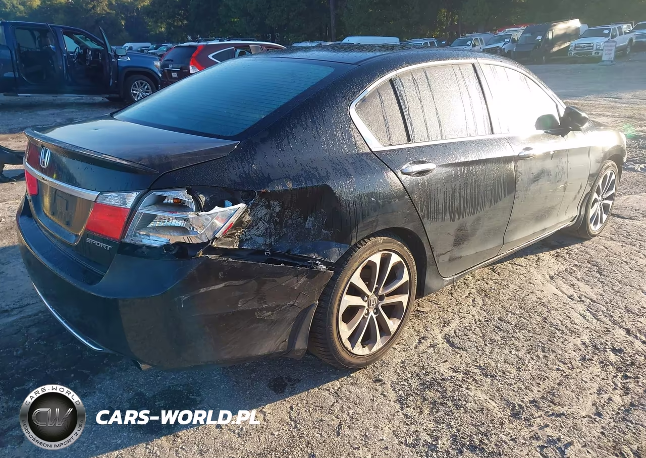 2015 Honda Accord Sport VIN:1HGCR2F57FA170555 - 4