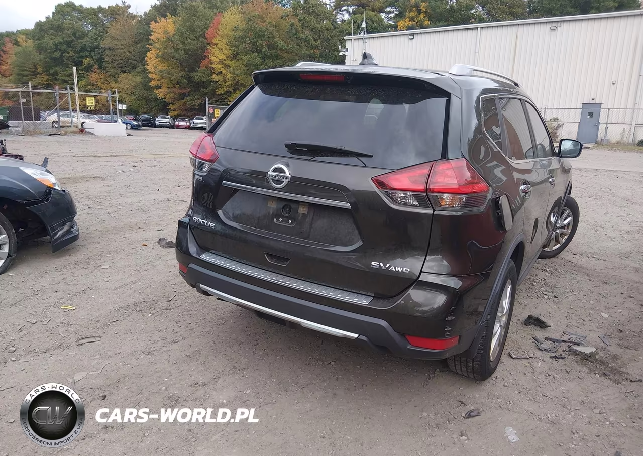 2017 Nissan Rogue Sv VIN:KNMAT2MV1HP536956 - 4