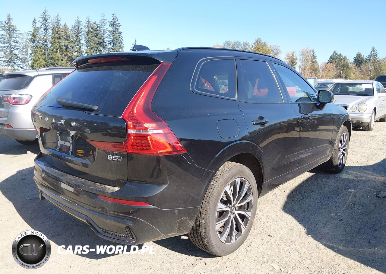 2023 Volvo Xc60 B5 Plus Dark Theme VIN:YV4L12RL7P1266183 - 4