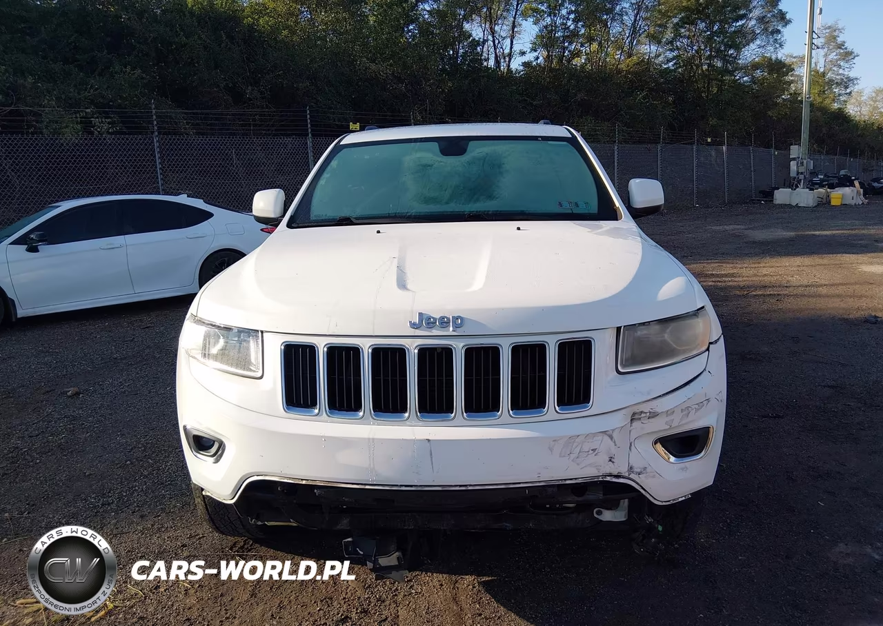 2015 Jeep Grand Cherokee Laredo VIN:1C4RJFAG2FC174095 - 12