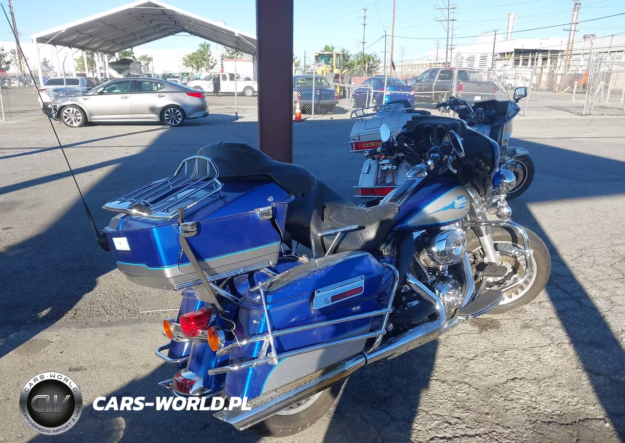 2009 Harley-Davidson Flhtc VIN:1HD1FF4349Y687250 - 4