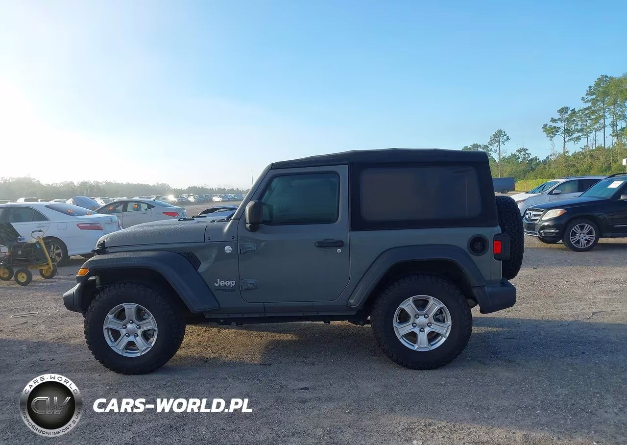 2018 Jeep Wrangler Sport S 4X4 VIN:1C4GJXAN0JW240713 - 14