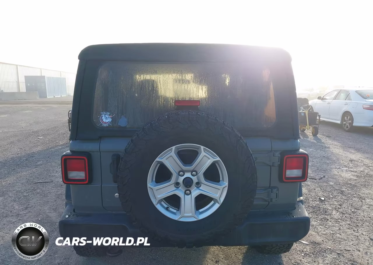 2018 Jeep Wrangler Sport S 4X4 VIN:1C4GJXAN0JW240713 - 16