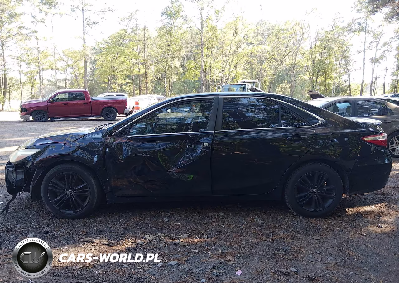2015 Toyota Camry Se VIN:4T1BF1FK1FU969972 - 14
