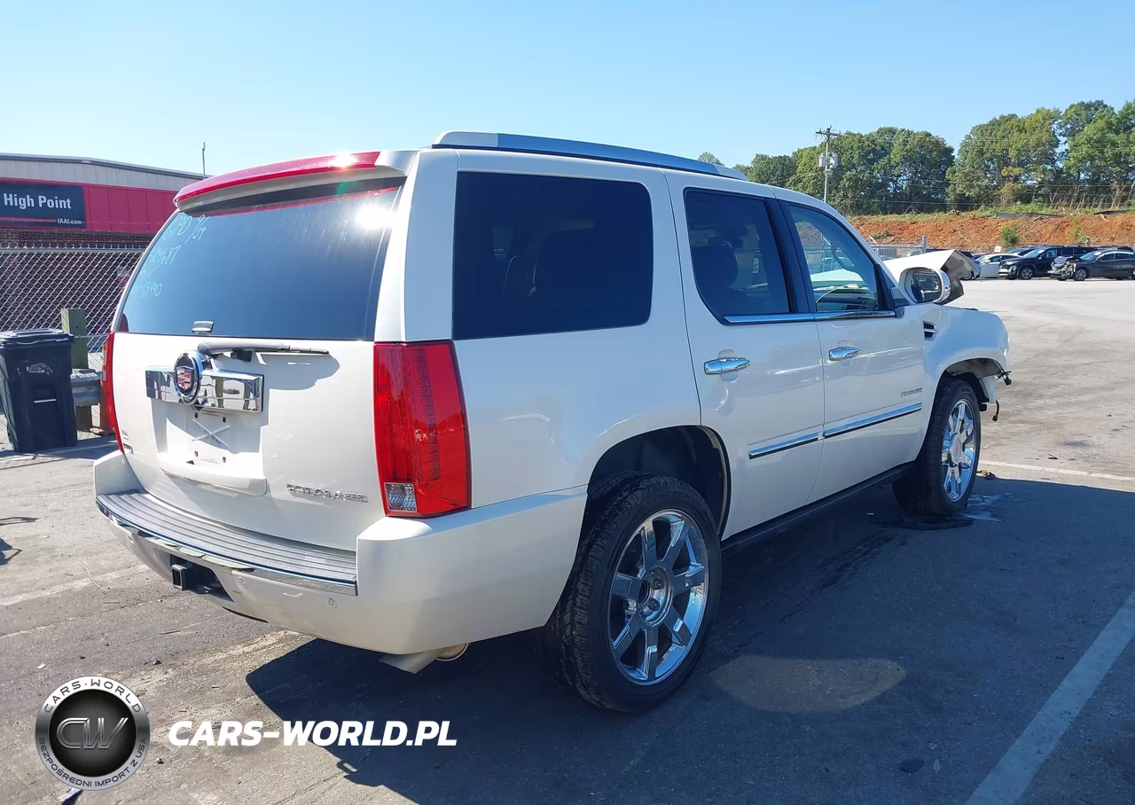 2011 Cadillac Escalade Premium VIN:1GYS4CEF5BR269440 - 4