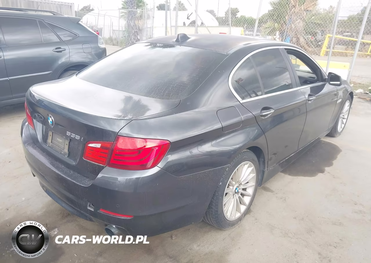 2013 BMW 535I VIN:WBAFR7C50DC821407 - 4