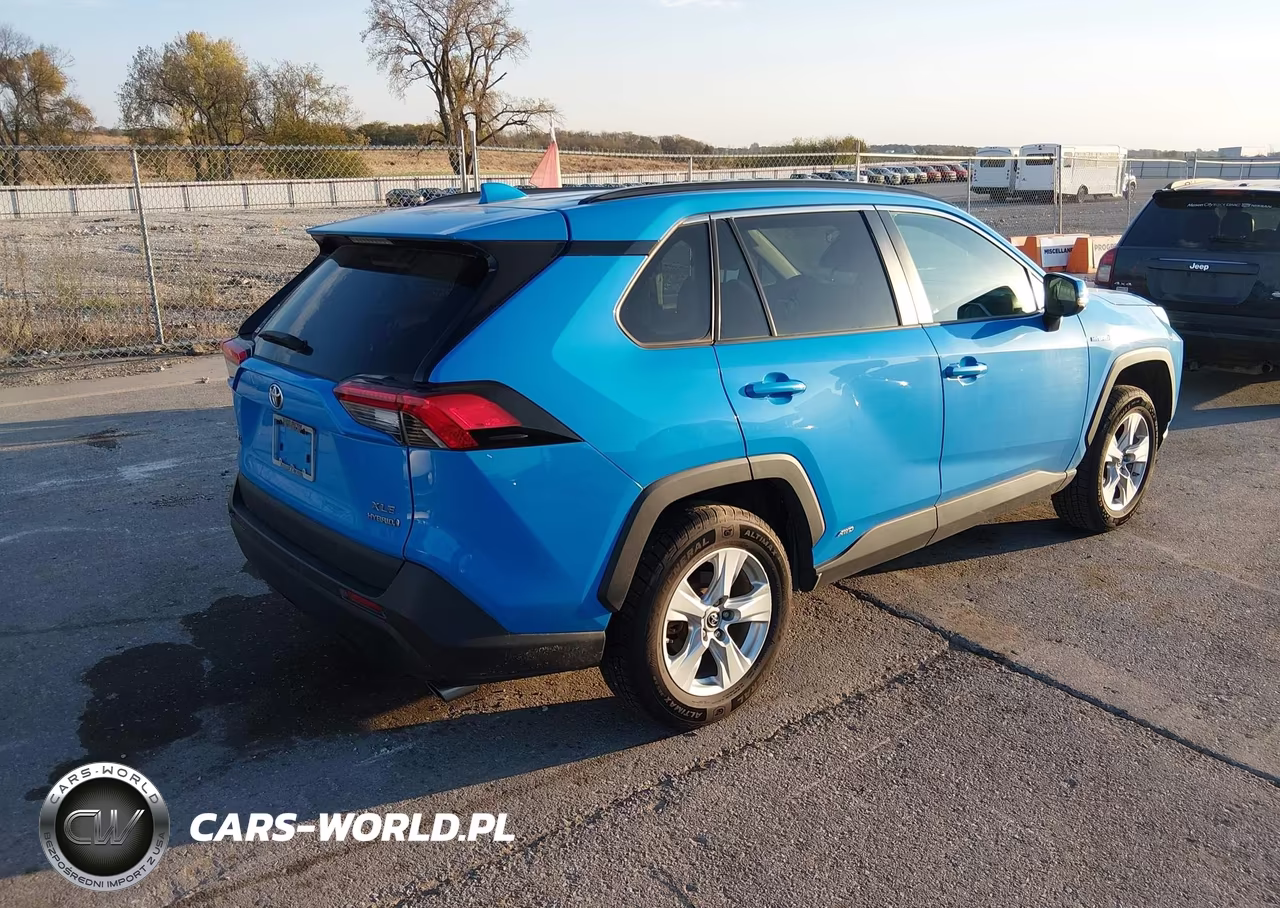 2019 Toyota Rav4 Hybrid Xle VIN:2T3RWRFV9KW044333 - 4