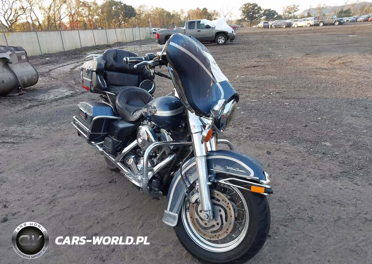 2003 Harley-Davidson Flhtcui – zdjęcie 1 z 17