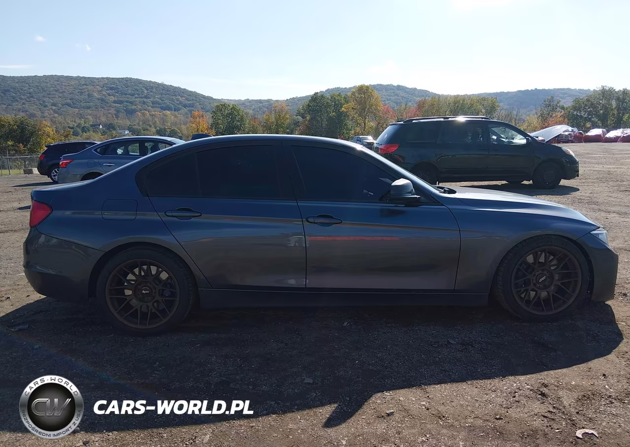 2014 BMW 335I xDrive VIN:WBA3B9C51EF588737 - 13