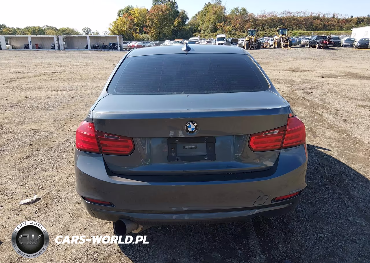 2014 BMW 335I xDrive VIN:WBA3B9C51EF588737 - 16