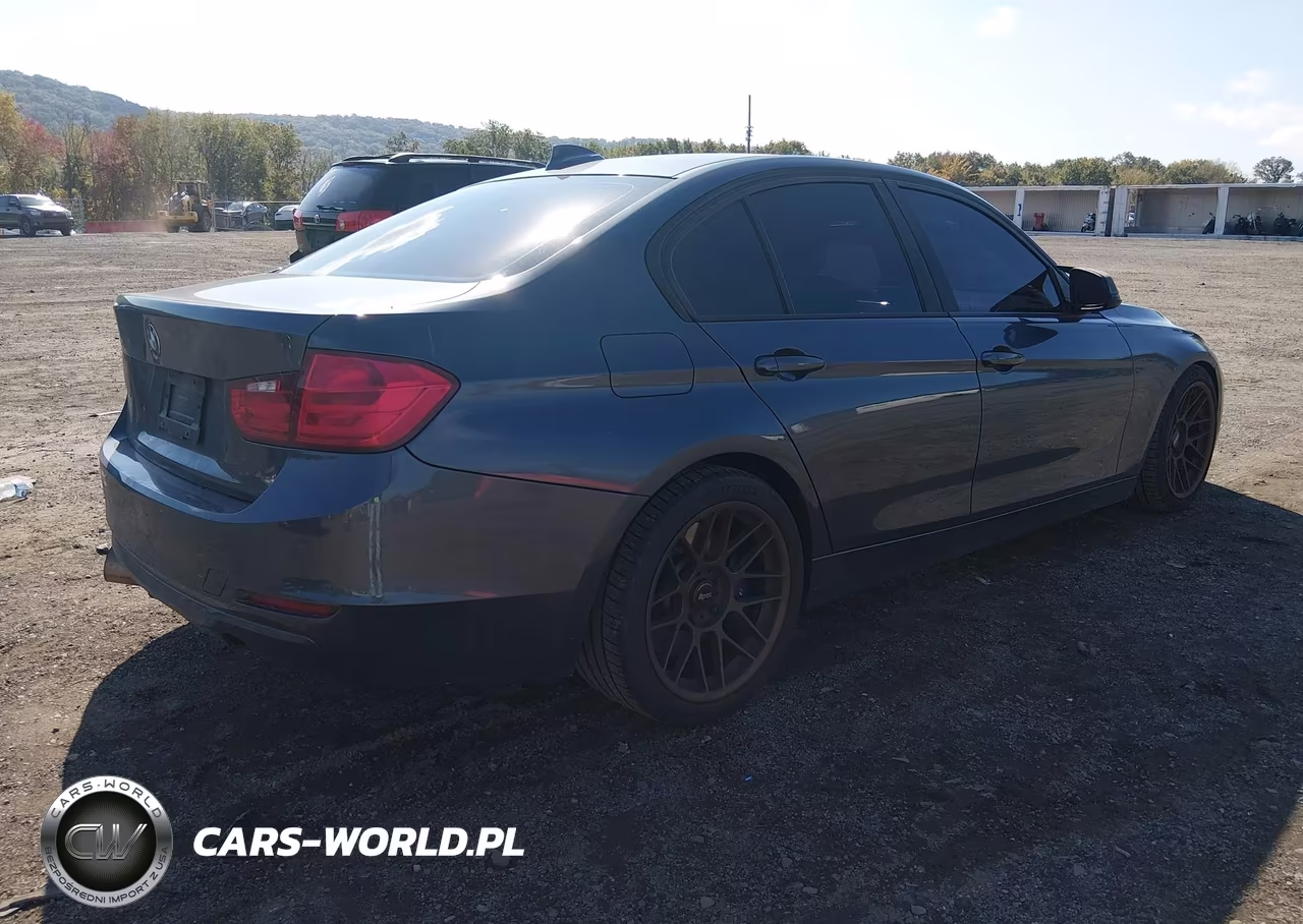 2014 BMW 335I xDrive VIN:WBA3B9C51EF588737 - 4