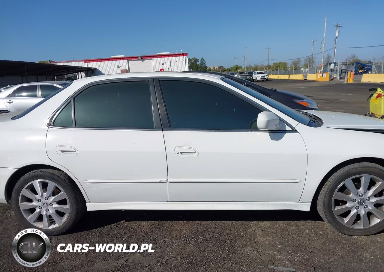 2001 Honda Accord 3.0 Ex VIN:1HGCG16531A051216 - 13
