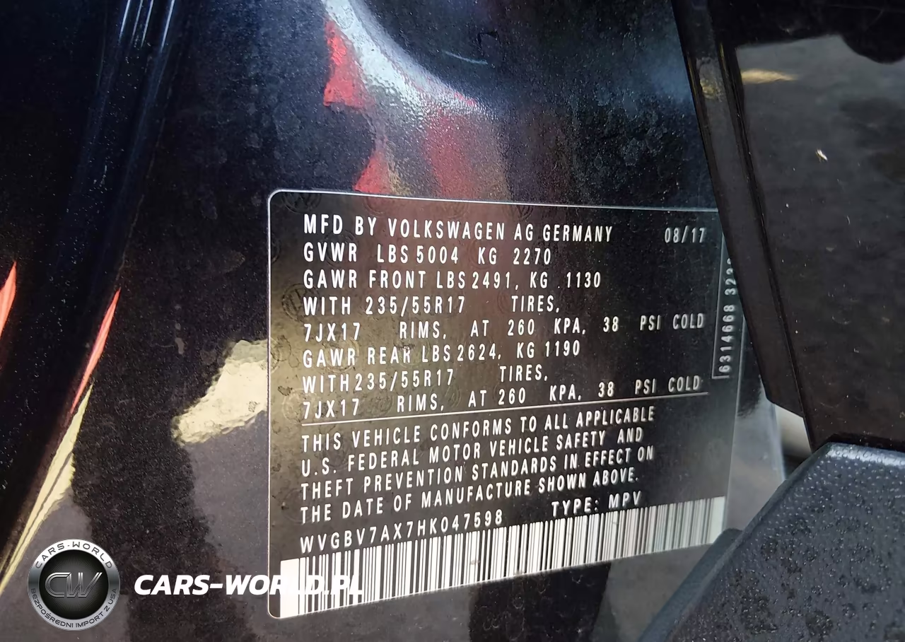 2017 Volkswagen Tiguan 2.0T-2.0T S VIN:WVGBV7AX7HK047598 - 9