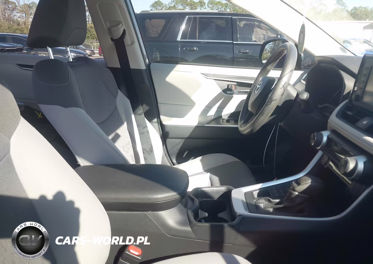 2019 Toyota Rav4 Xle VIN:JTMP1RFV4KJ016136 - 5