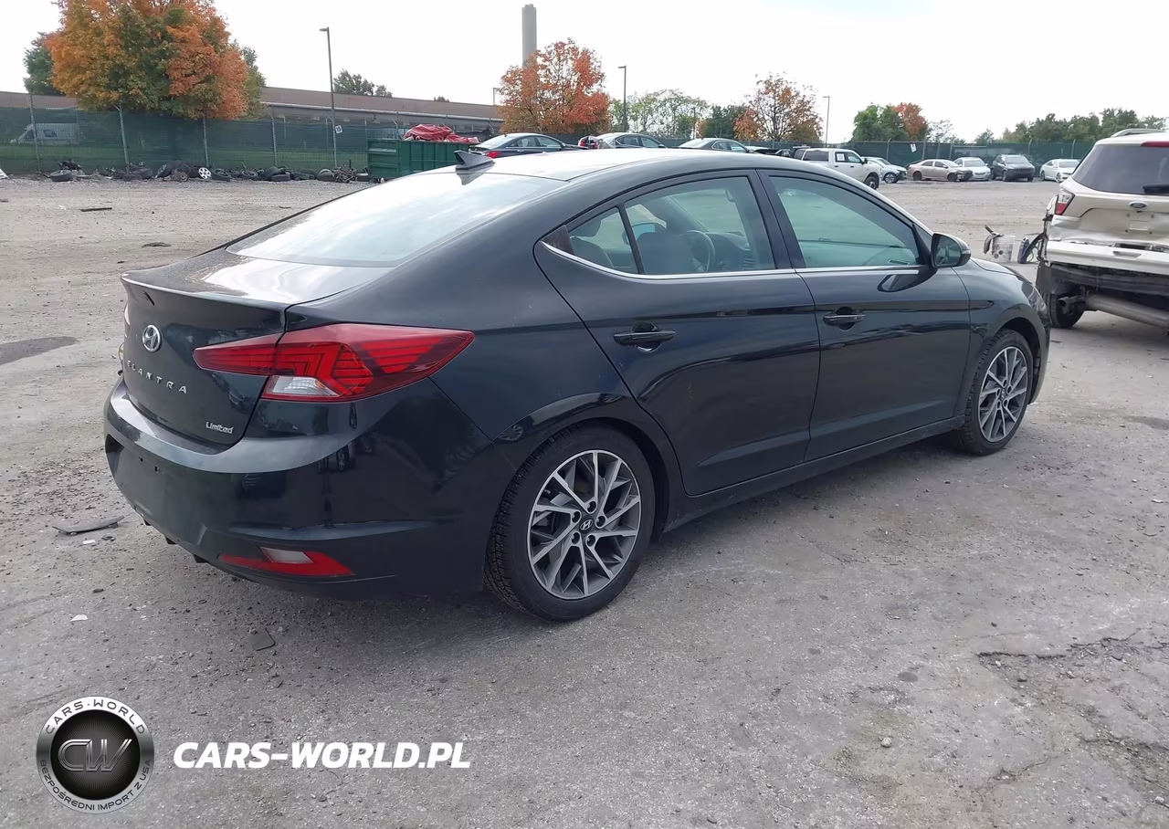 2019 Hyundai Elantra Limited VIN:KMHD84LF1KU761130 - 4