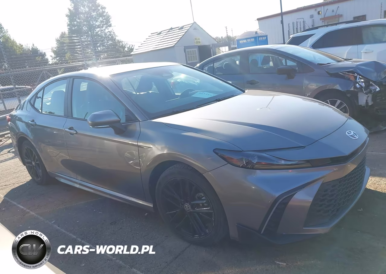 2025 Toyota Camry Se VIN:4T1DAACK2SU572762 - 13