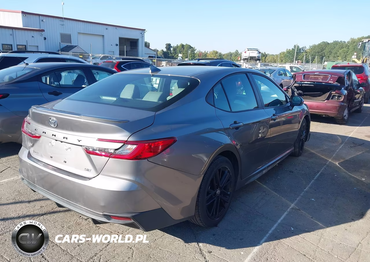 2025 Toyota Camry Se VIN:4T1DAACK2SU572762 - 4
