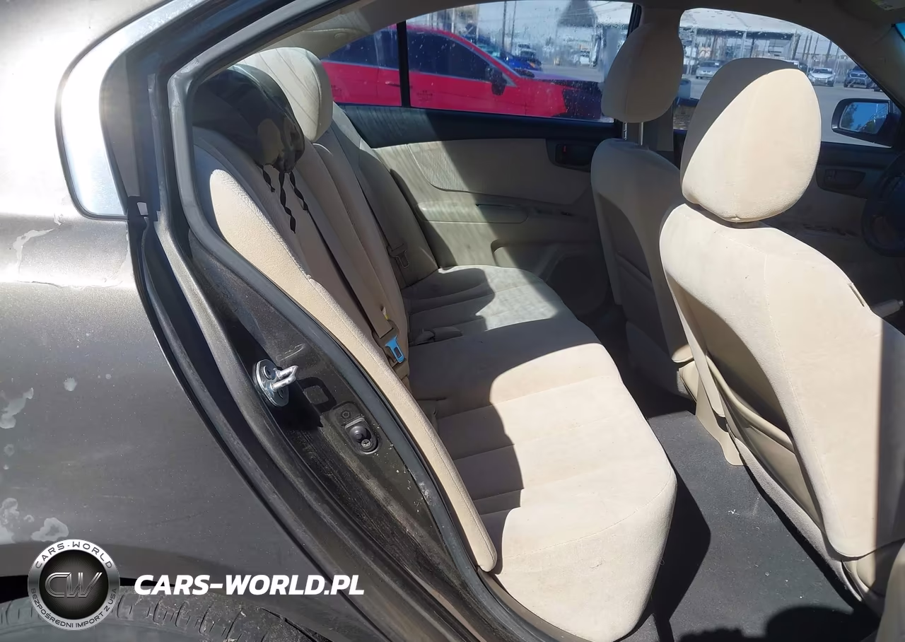 2010 Kia Optima Lx VIN:KNAGG4A80A5398107 - 8