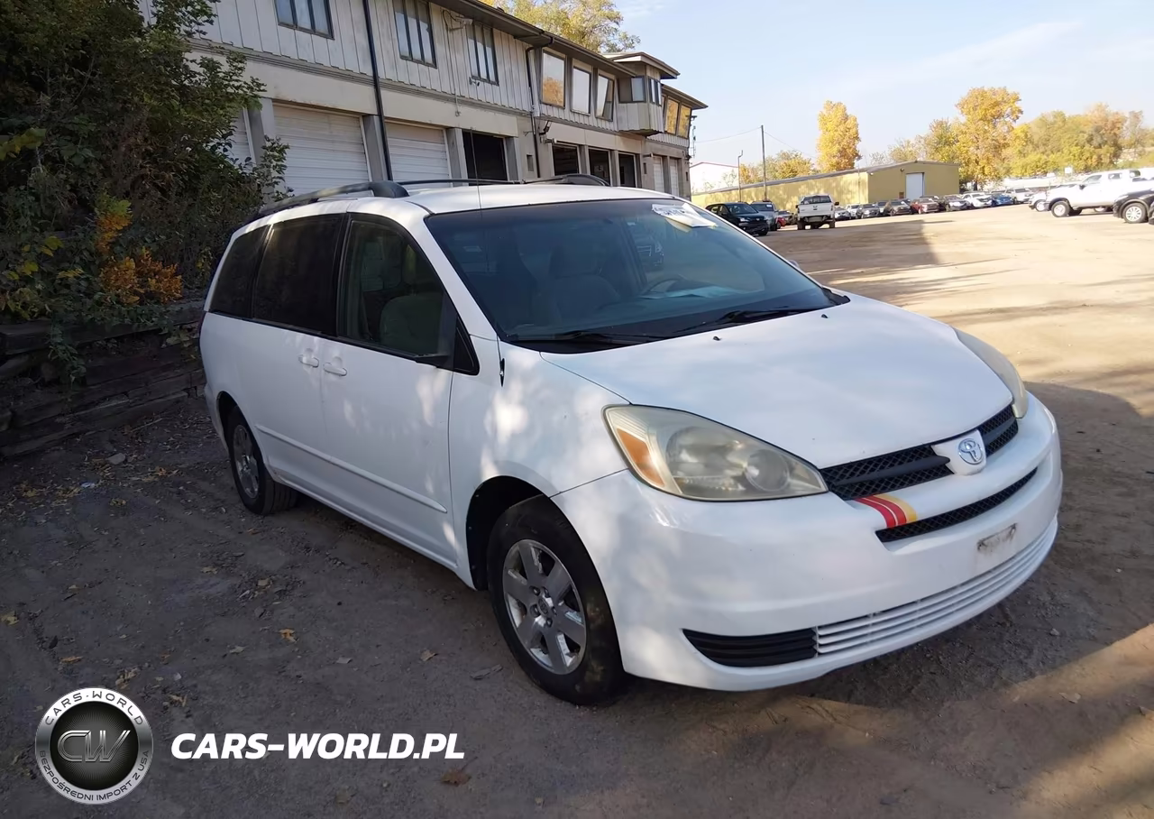 2005 Toyota Sienna Le