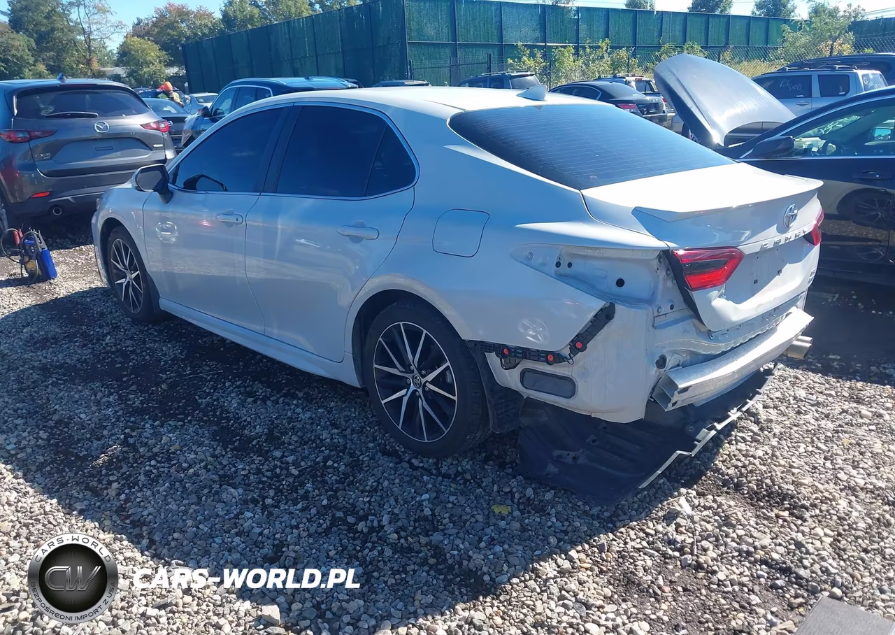2024 Toyota Camry Se VIN:4T1G11BK4RU110907 - 3