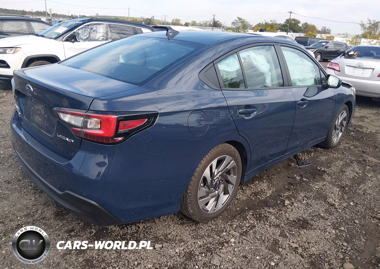 2025 Subaru Legacy Limited VIN:4S3BWAN63S3013157 - 4