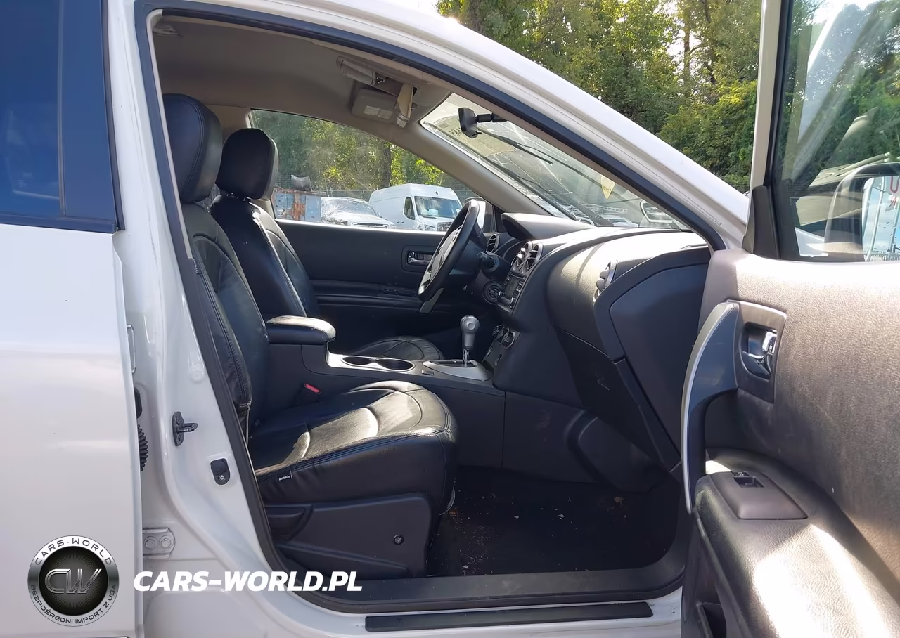 2013 Nissan Rogue Sv VIN:JN8AS5MV8DW658352 - 5