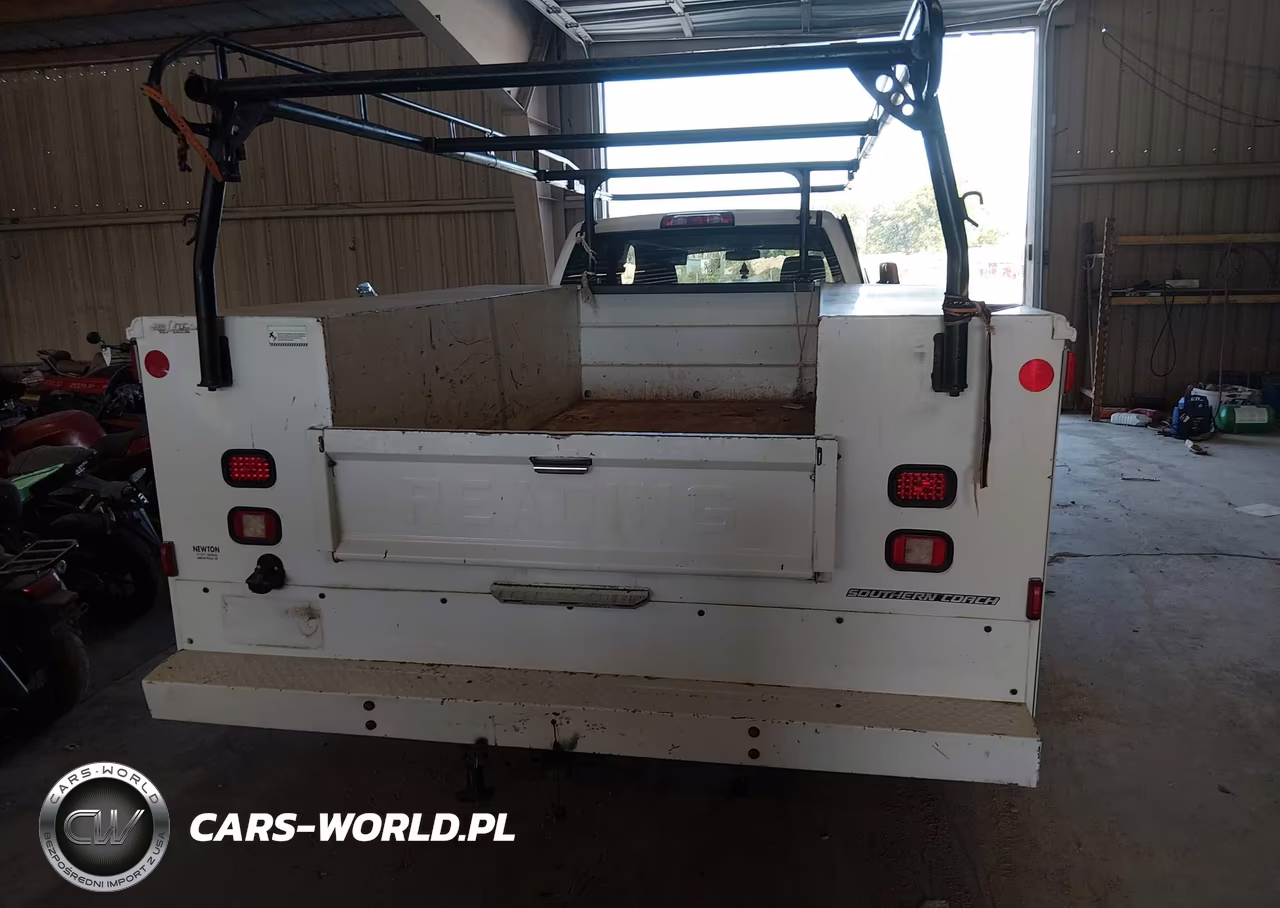 2016 Chevrolet Silverado 3500Hd Chassis Wt VIN:1GB4CYCG0GF177997 - 16