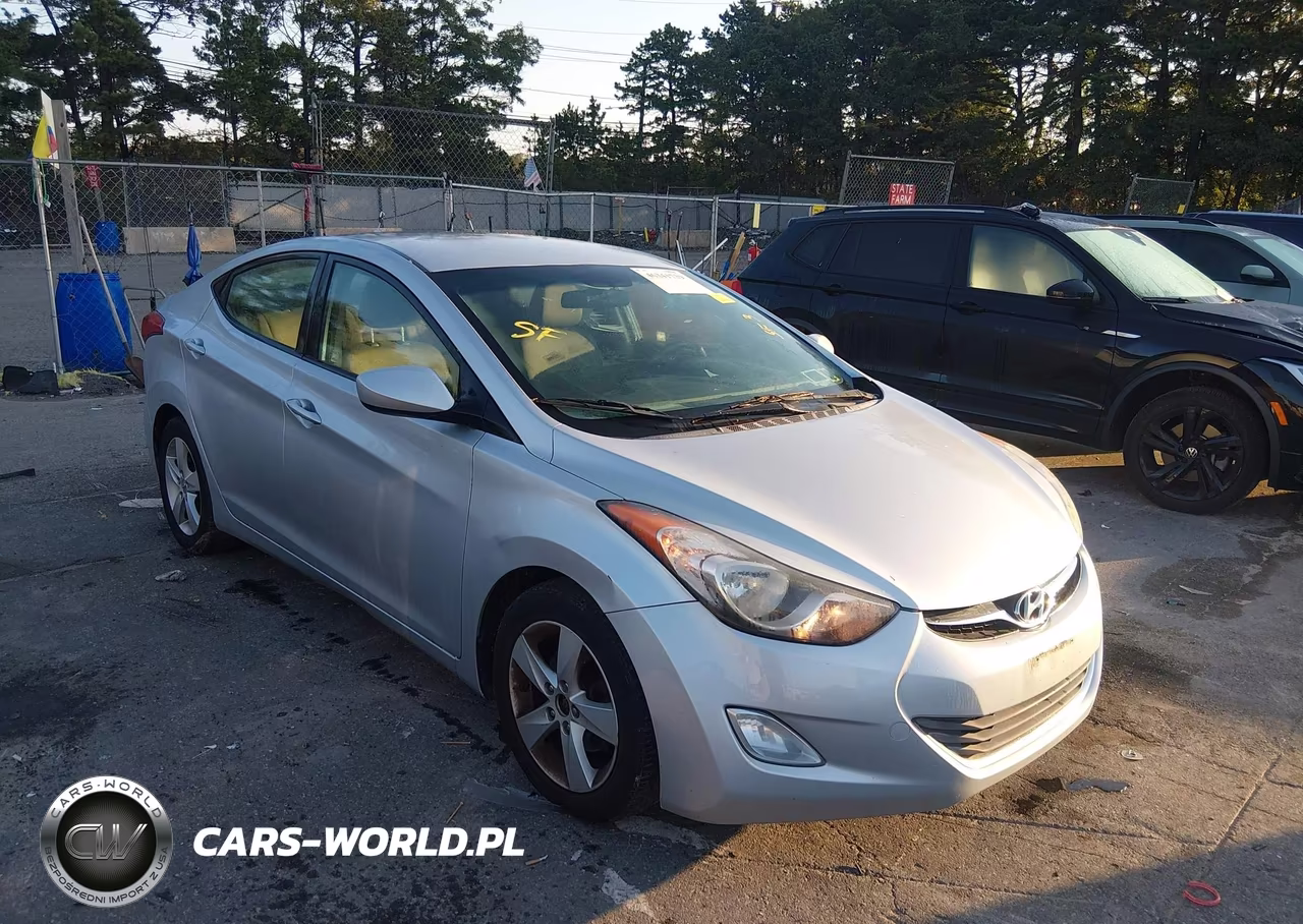 2013 Hyundai Elantra Gls