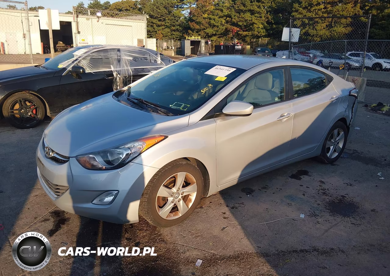 2013 Hyundai Elantra Gls VIN:5NPDH4AE0DH322075 - 2