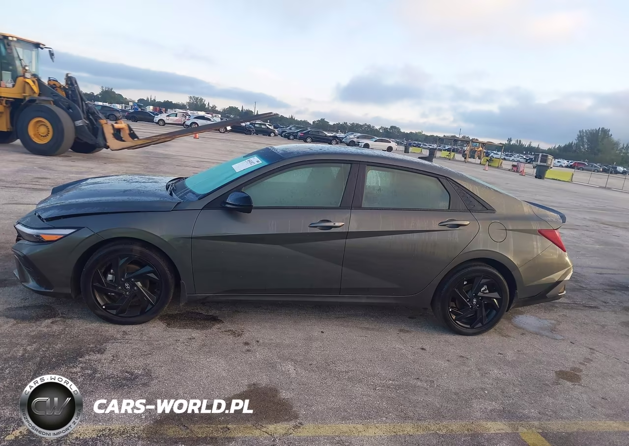 2026 Hyundai Elantra Sel Sport VIN:KMHLM4DG9TU163030 - 14